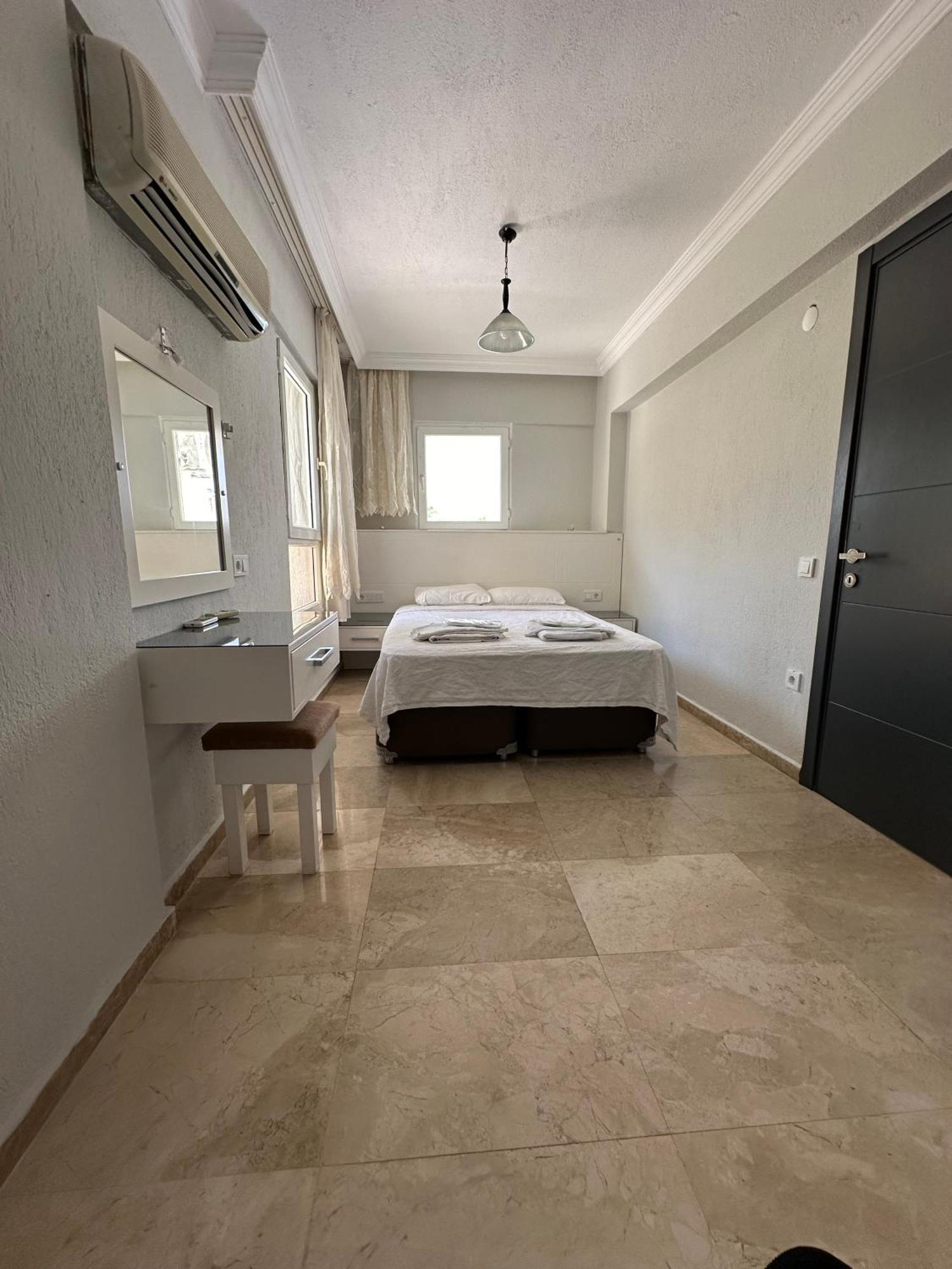 Kelebek Apartments Kalkan Buitenkant foto